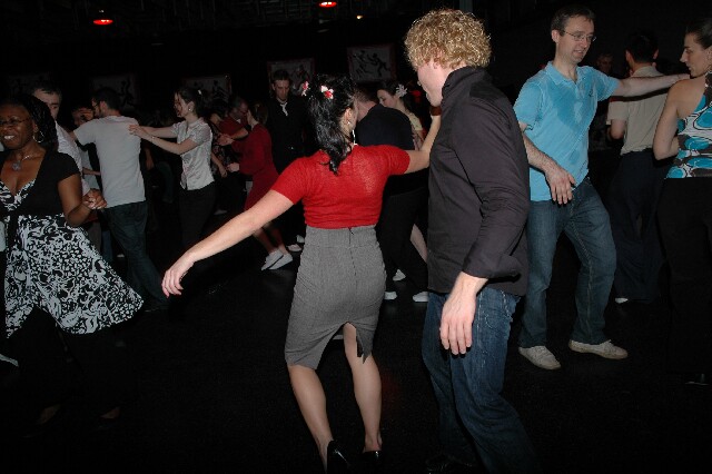 min 2007 11 10 fous swing 433